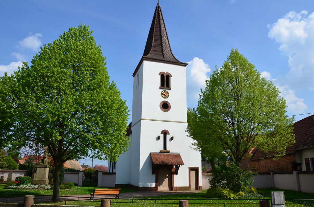 Fichier:Chaire église Montigny-Montfort.JPG — Wikipédia